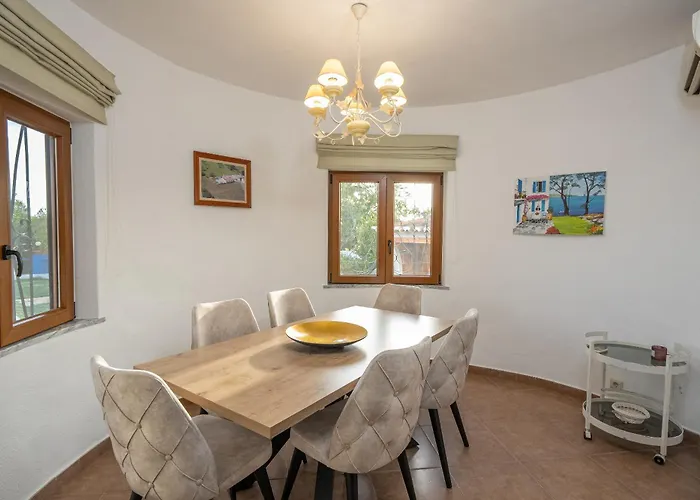 Vivenda Solar Dos Pescadores * アルマカオ・デ・ペラ